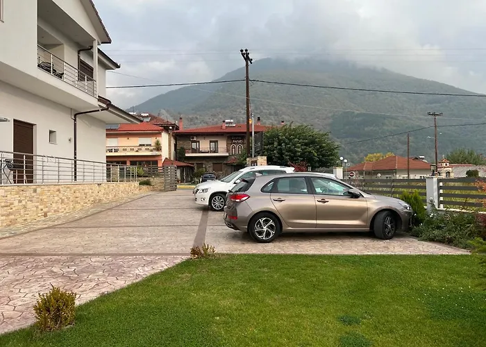 Zillis Apartments